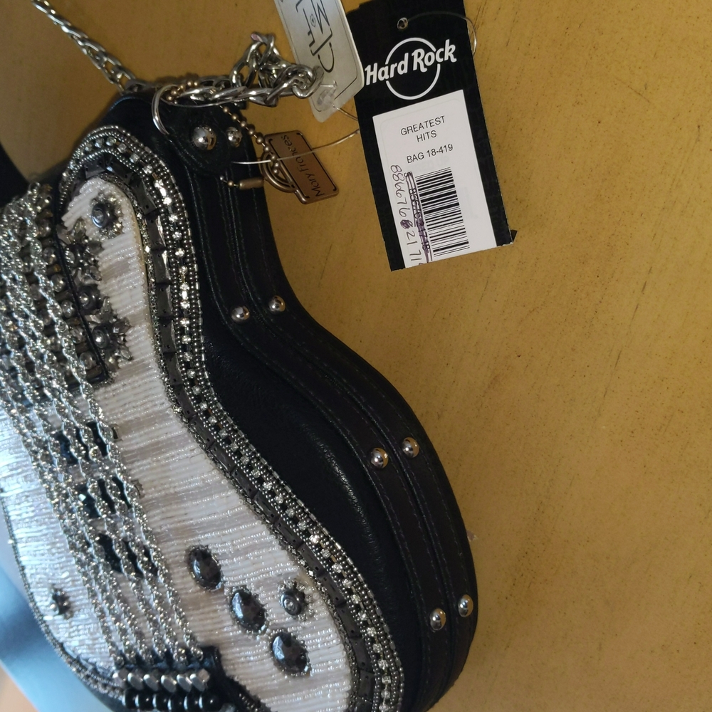 Hard Rock Mary Frances Leather Cross Body Guitar Bag 🎉HP🎉 - Picture 8 of 12